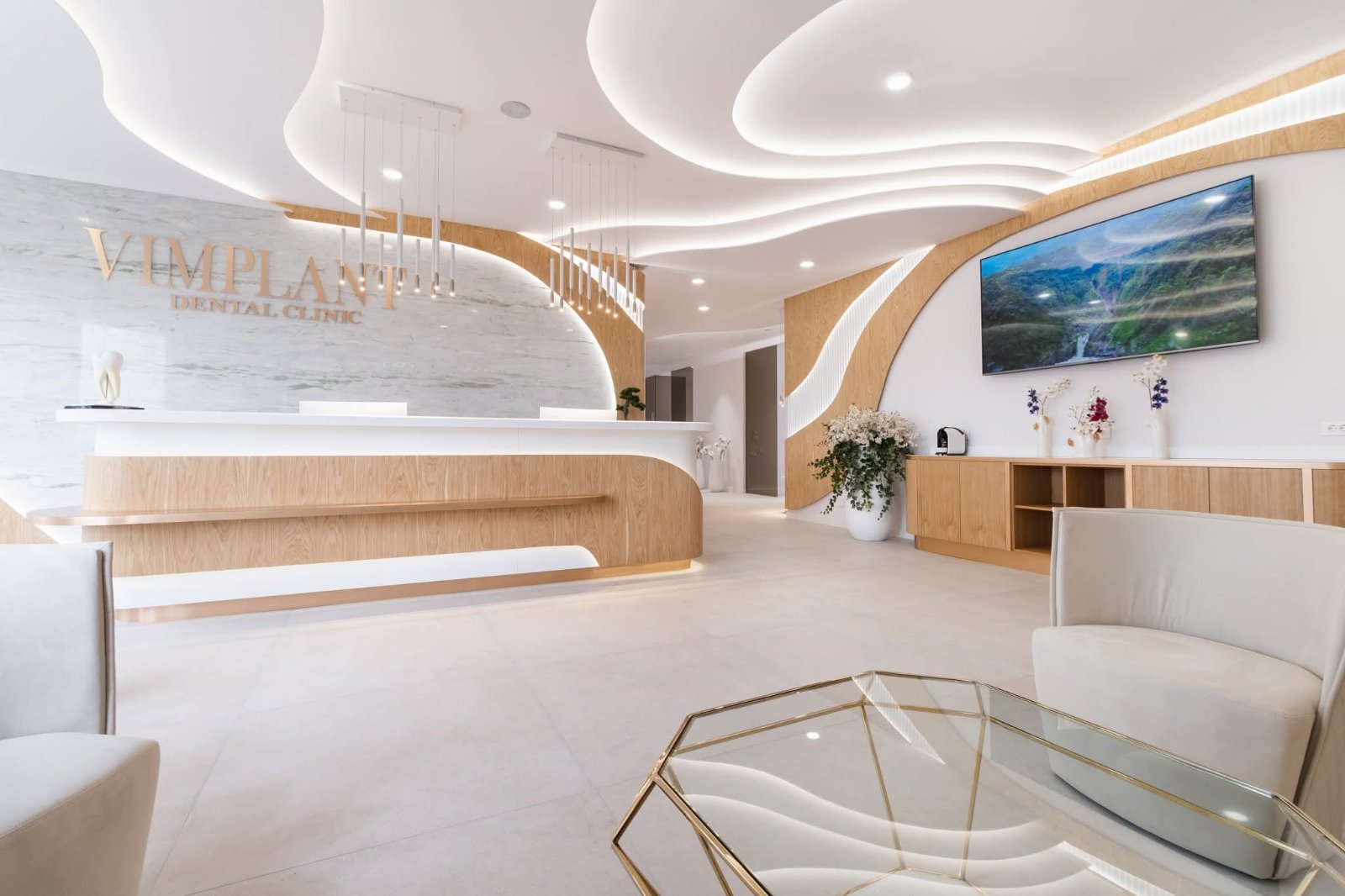 Vimplant Dental Clinic — Медицински и дентални интериори